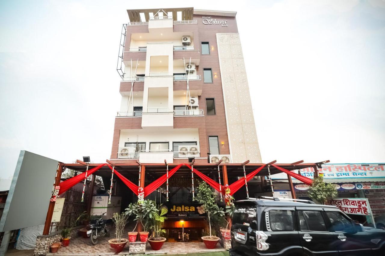 Capital O 15422 Shiva Inn 乌纳奥 外观 照片